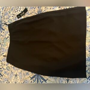NWT Le Suit Black below Knee-Length Pencil Skirt with vent